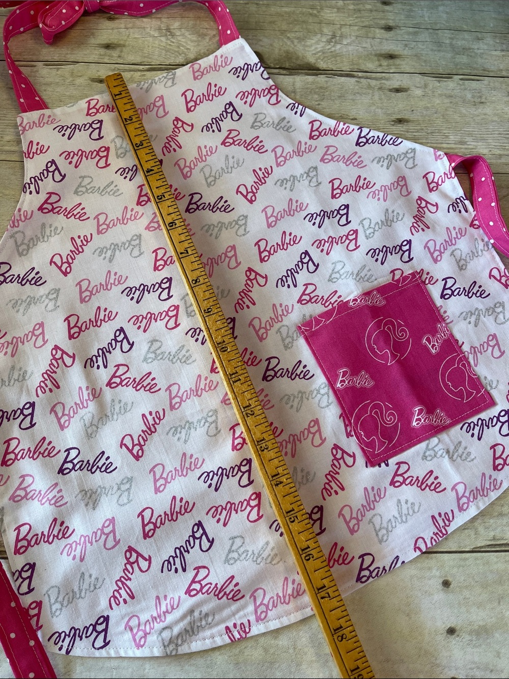 Kids Reversible Apron Cooking & Crafts Ages 3 - 7 Barbie - Picture 3 of 8